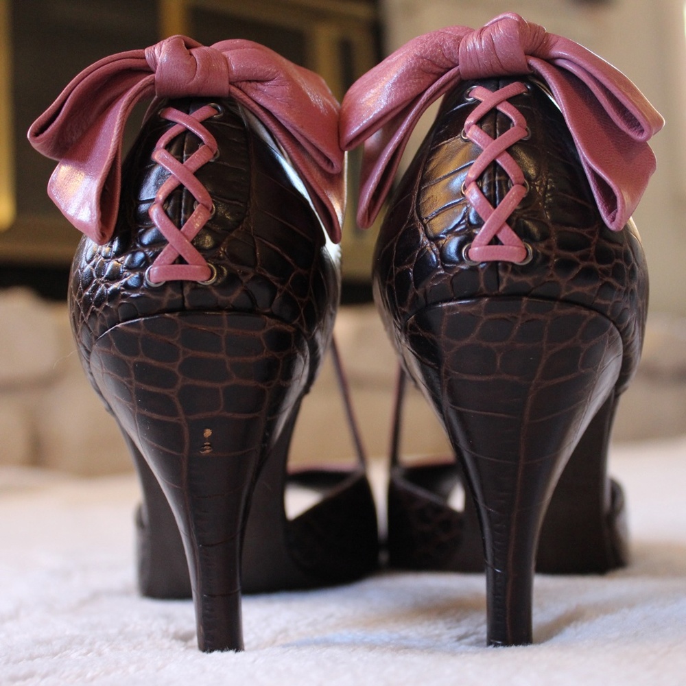 Linea Paolo Leather Heels with Bow